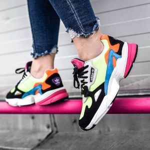 adidas originals falcon w cg6210